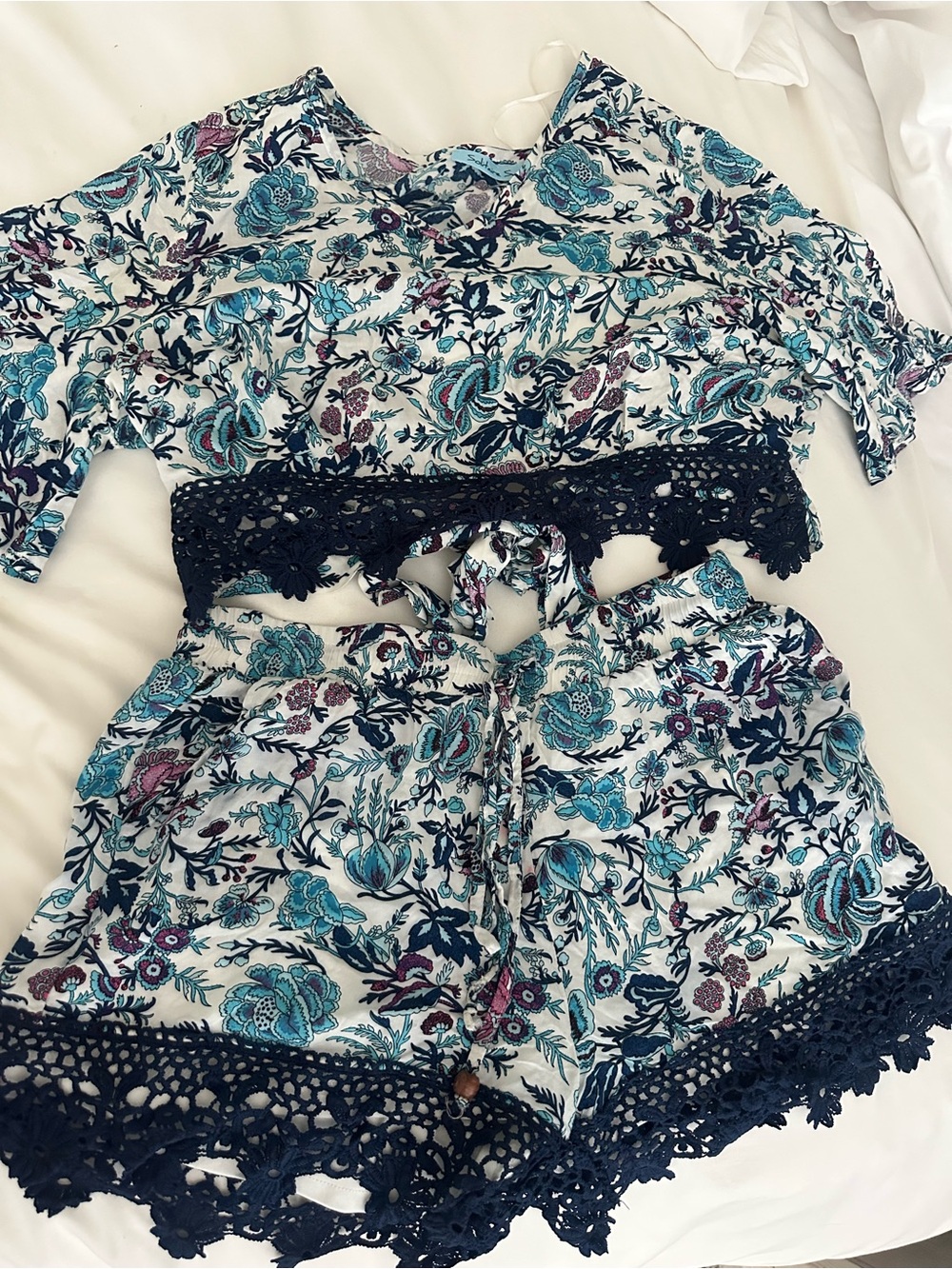 Floral Crochet-Trim Women’s Swim Coverup Set - Blue/White